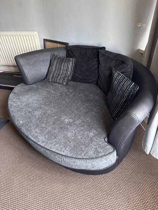 Buy & Sell Lancashire Blackpool - Photos for DFS cuddle couch