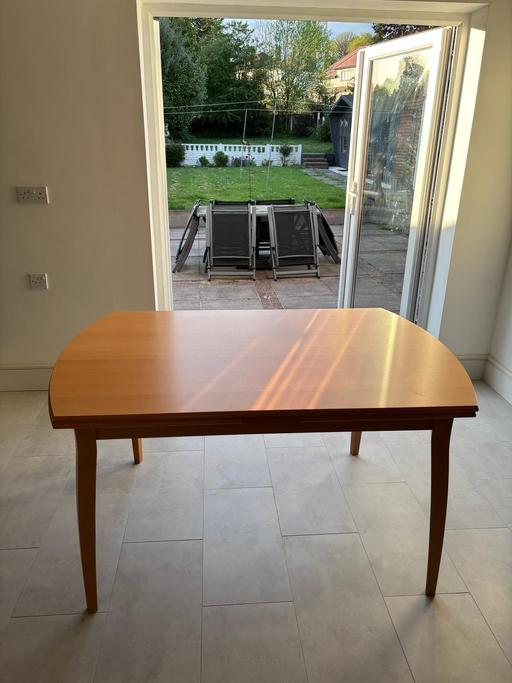 Buy & Sell West Midlands Sandwell - Photos for Dining Table & 8 Chairs