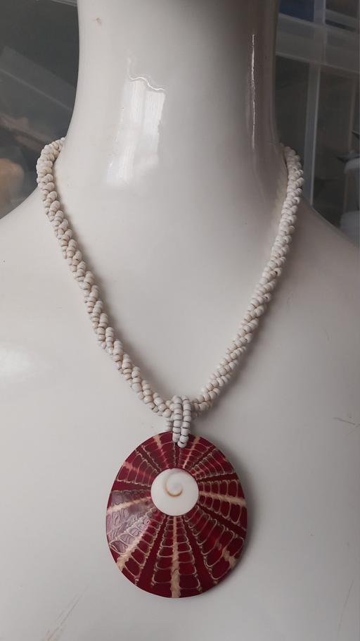 Buy & Sell Merseyside Saint Helens - Photos for glass and shiva shell statement necklace