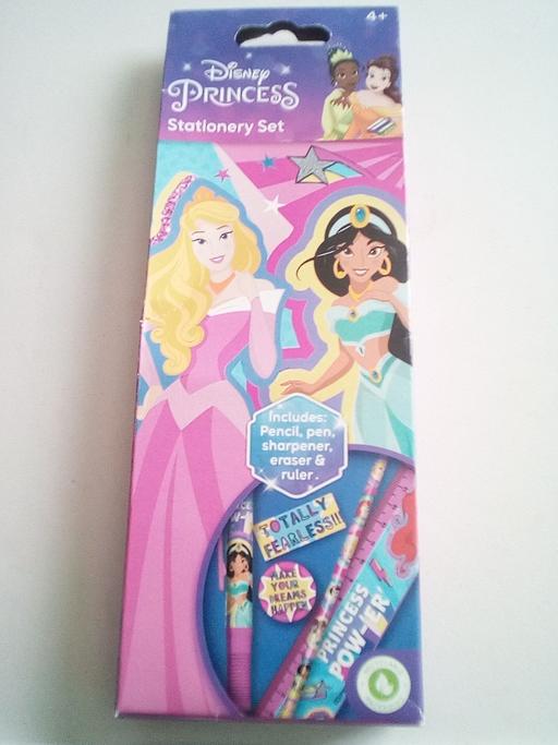 courses Lincolnshire East Lindsey - Photos for brand new Disney stationery set