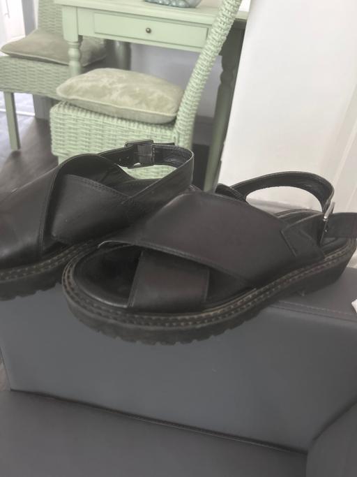 Buy & Sell South Yorkshire Barnsley - Photos for Size 6 leather sandals ex condition