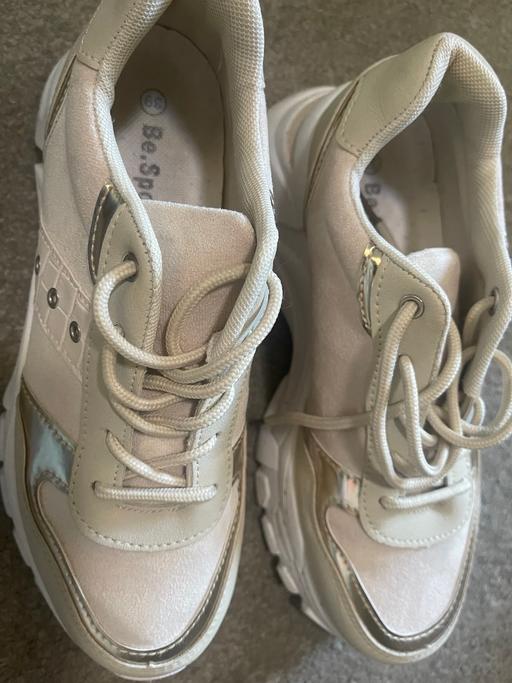 Buy & Sell Worcestershire Redditch - Photos for White ladies trainers