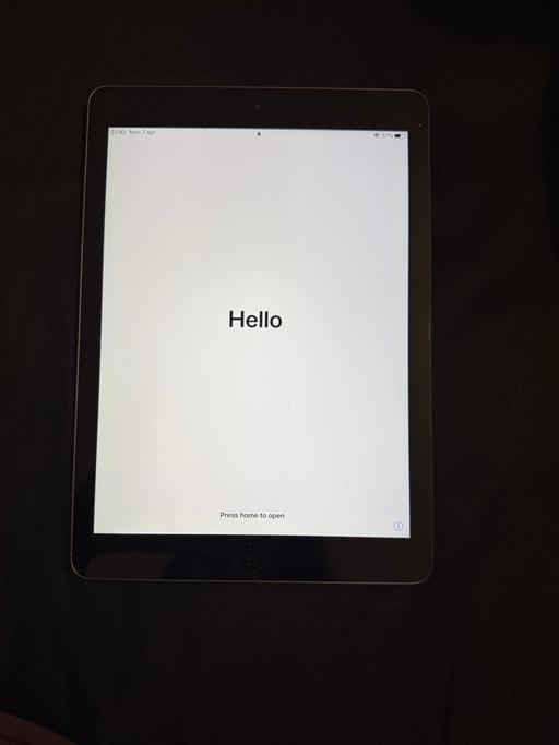 Buy & Sell Greater Manchester Manchester - Photos for iPad Air 1st Gen