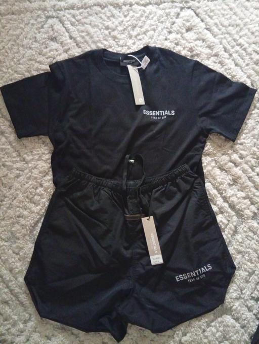 Buy & Sell Essex Chelmsford - Photos for ESSENTIALS FEAR OF GOD SET