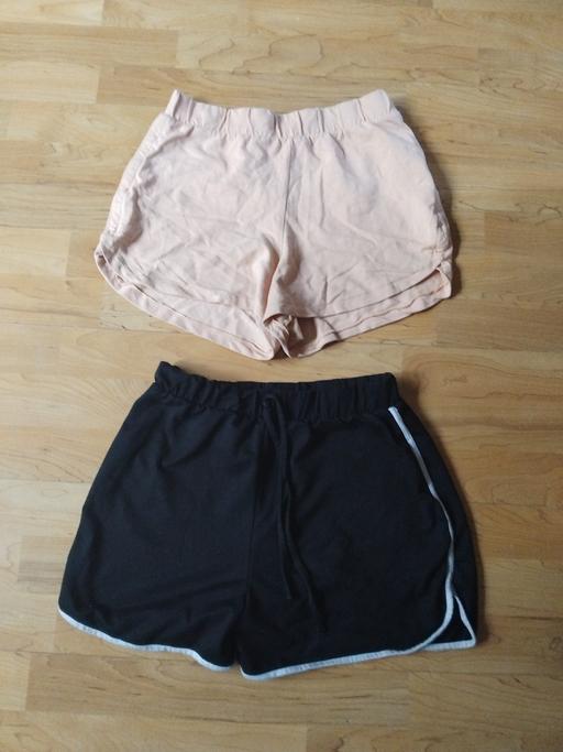 Buy & Sell Stow Heath Wolverhampton - Photos for 2 Shorts S.