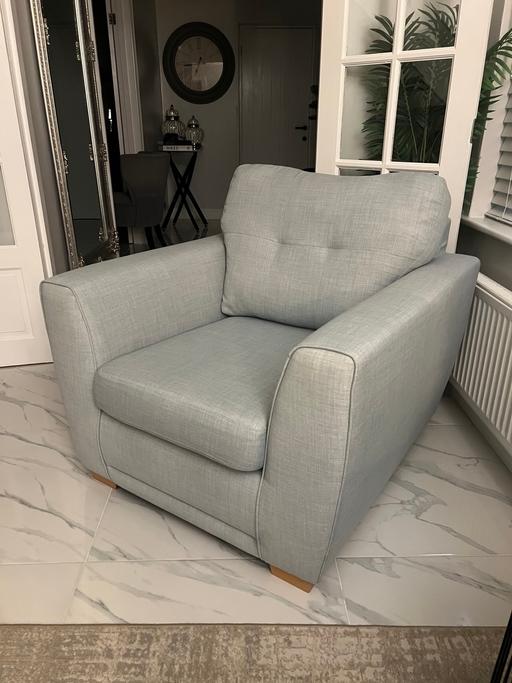 Buy & Sell Buckinghamshire Milton Keynes - Photos for Duck egg blue armchair