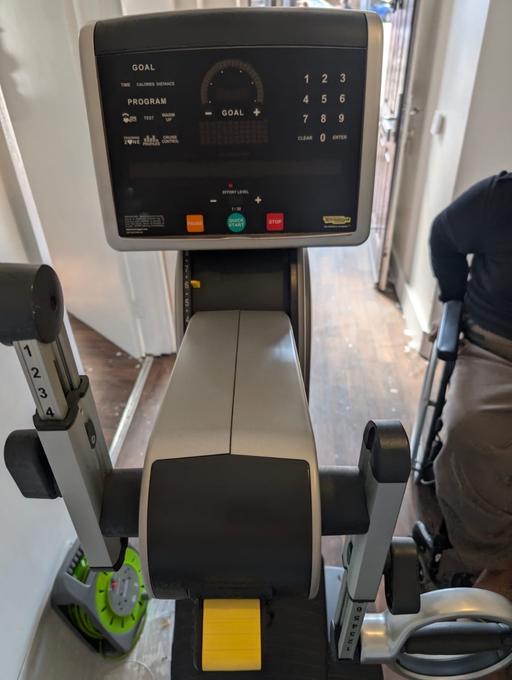 Buy & Sell North London Finsbury Park - North London - Photos for Technogym hand bike