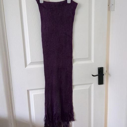 Buy & Sell South East London Crook Log - South East London - Photos for Purple fringe scarf