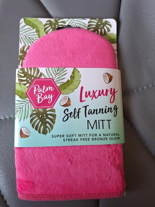 Buy & Sell West Midlands Wolverhampton - Photos for New Self Tanning Mitt