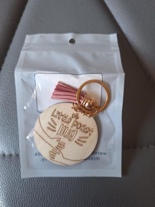 Buy & Sell West Midlands Wolverhampton - Photos for New Little Pocket Hug Keyring