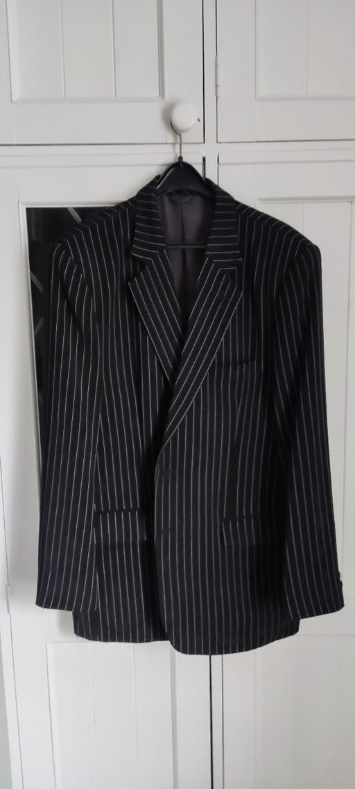 Buy & Sell West Yorkshire Bradford - Photos for Versace Mens jacket