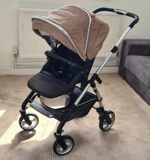 Buy & Sell East London Canning Town - East London - Photos for Pushchair and carrycot