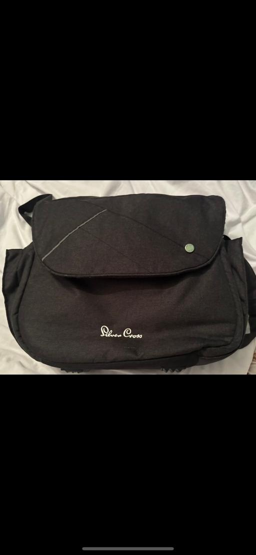 Buy & Sell Central London Cannon Street Station - Central London - Photos for Silver cross changing bag