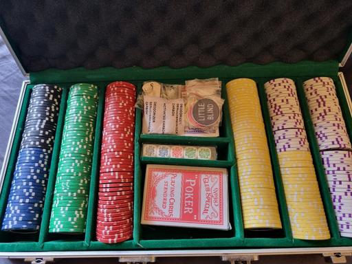 Buy & Sell Clapham South West London - Photos for Casino quality poker chips 