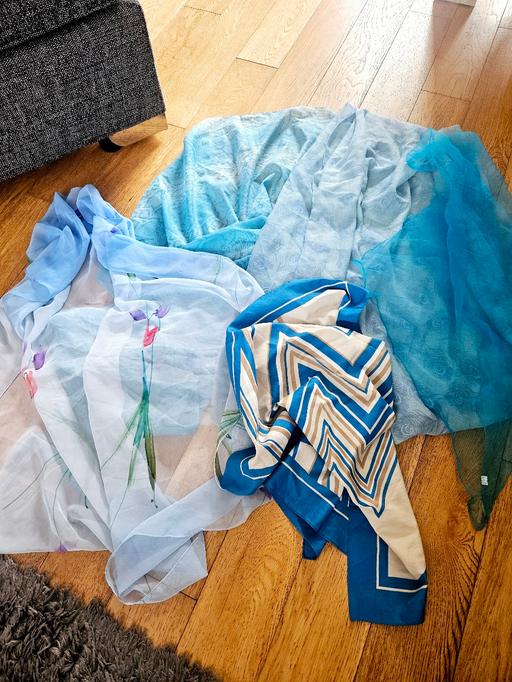 Buy & Sell South Yorkshire Doncaster - Photos for 5 summer scarves..3 large and 2 smaller