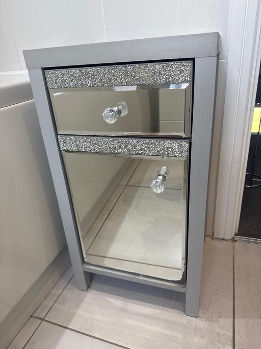 Buy & Sell Greater Manchester Wigan - Photos for Next small silver bathroom cabinet mirrored