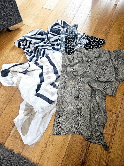 Buy & Sell South Yorkshire Doncaster - Photos for 4 summer scarves..one possibly silk