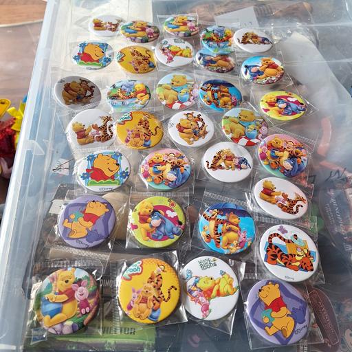 Buy & Sell West Midlands Sandwell - Photos for Winnie the pooh badges (32)