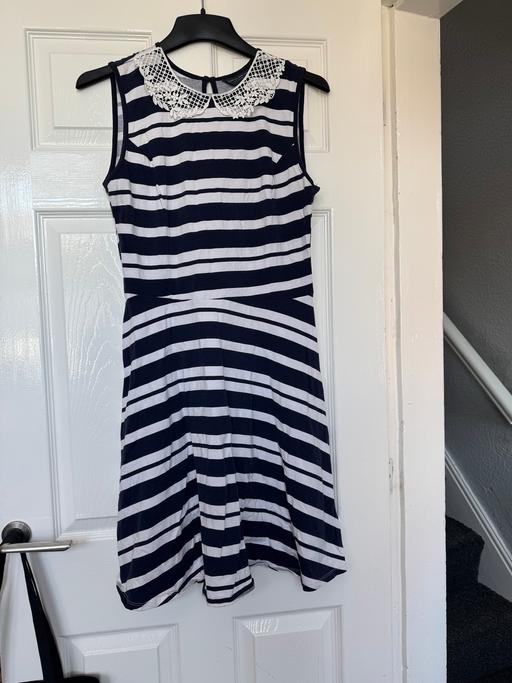 Buy & Sell Lancashire Blackpool - Photos for Navy & White Striped Dress – Size 14