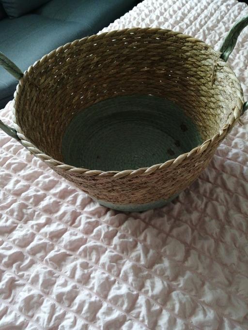 Buy & Sell West Midlands Wolverhampton - Photos for Storage basket (Couple marks inside)