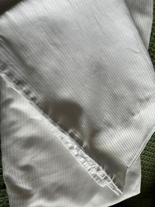 Buy & Sell West Midlands Dudley - Photos for White Double Duvet Set 400 Tc