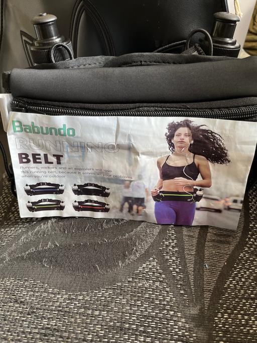 Buy & Sell West Midlands Birmingham - Photos for New Running Belt with 2 bottles