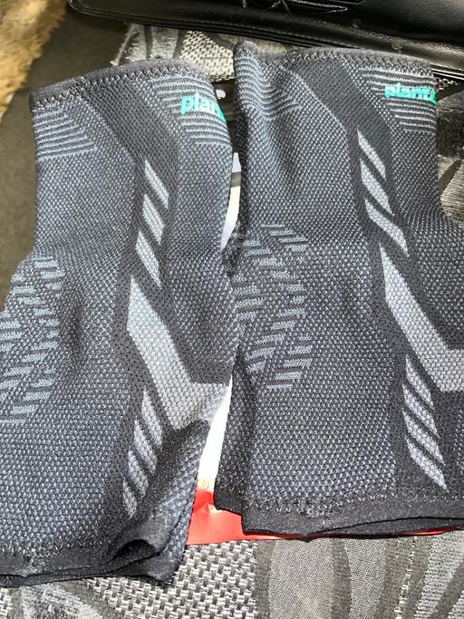 Buy & Sell West Midlands Birmingham - Photos for New Arm & Knee Braces