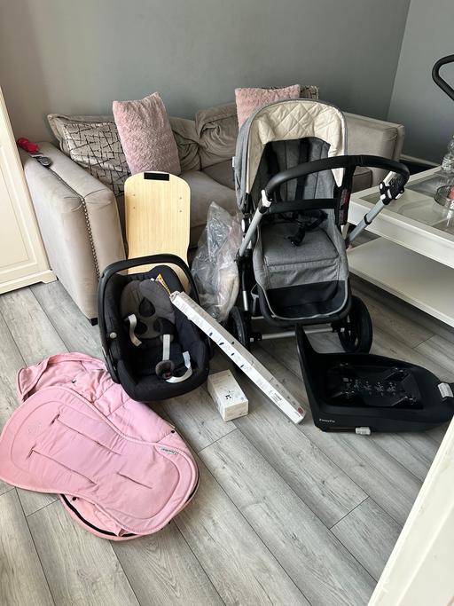 Buy & Sell North Yorkshire Redcar and Cleveland - Photos for Bugaboo Cameleon 3 and car seat set