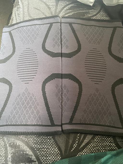 Buy & Sell West Midlands Birmingham - Photos for New Running Leg Pads Size Large