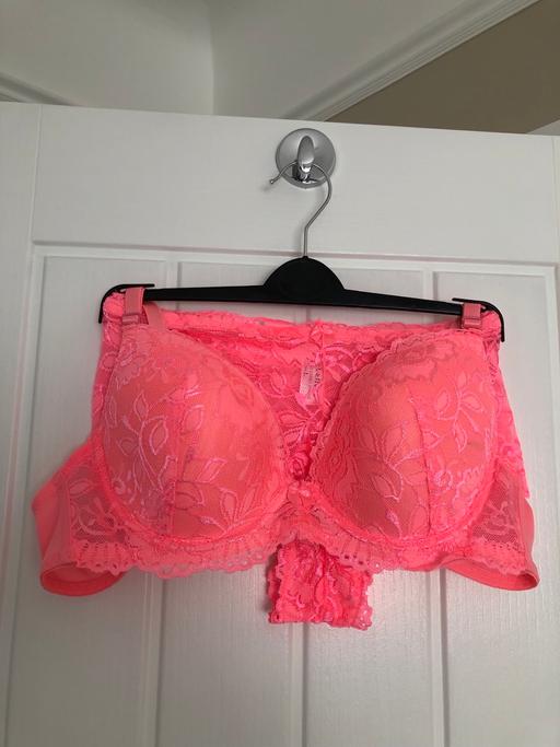 Buy & Sell Merseyside Knowsley - Photos for Ladies Lace Bra & Briefs Set New