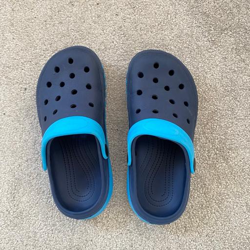 Buy & Sell West Berkshire Benham Hill - Reading - Photos for Kid clog rubber shoes size 32