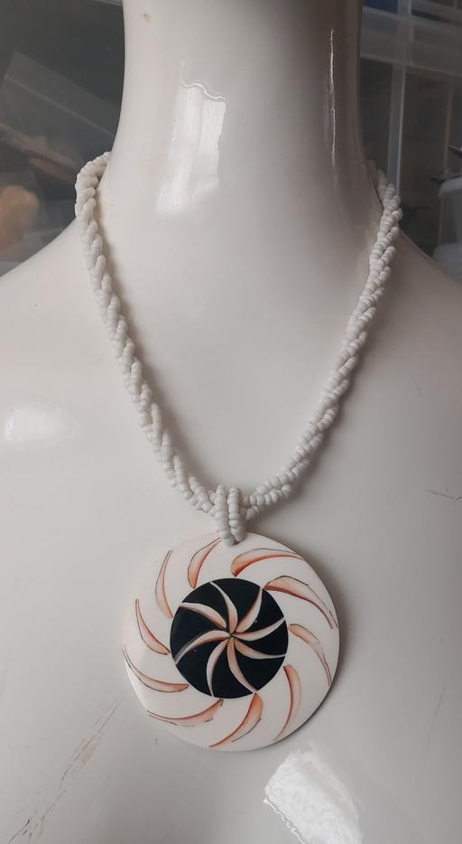 Buy & Sell Merseyside Saint Helens - Photos for Huge inlaid shell statement necklaces