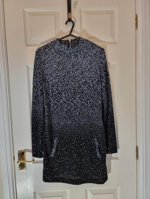 Buy & Sell Flintshire - Wales Rhydymwyn - Flintshire - Photos for Dress