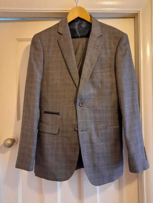 Buy & Sell Lancashire Blackpool - Photos for Men's 3 piece suit