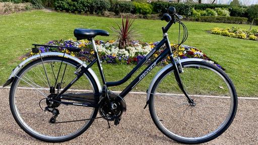 Buy & Sell North London Stroud Green - North London - Photos for Unisex bike, Hawk Woodlands Hybrid Bike