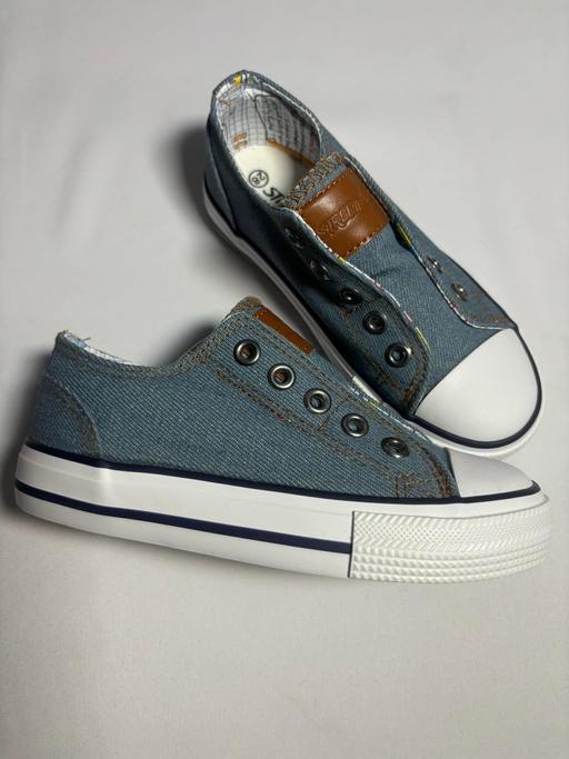 Buy & Sell West Yorkshire Leeds - Photos for Canvas shoes