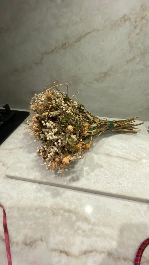 Buy & Sell East London Forest Gate - East London - Photos for Dried flower bunch peach/white/green