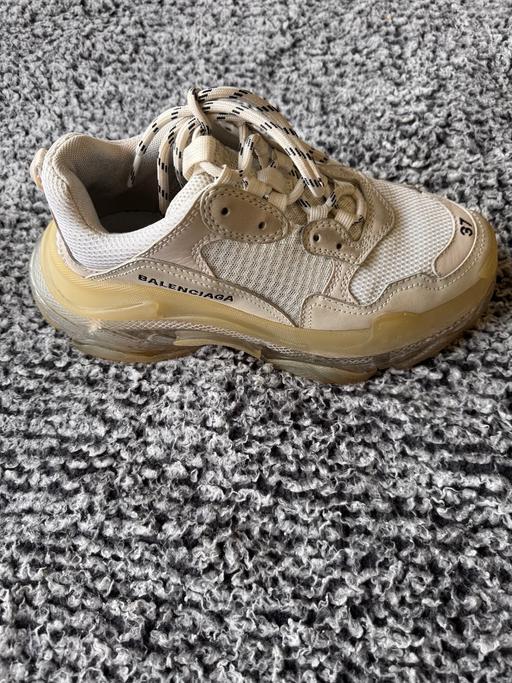 Buy & Sell Hertfordshire Stevenage - Photos for Balenciaga Triple S Women’s
