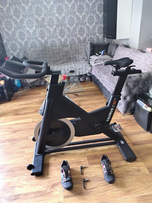 Buy & Sell East London Havering - Photos for Taurus indoor IC90 PRO INDOOR BIKE