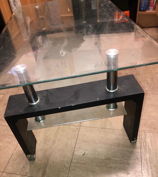 Buy & Sell West Midlands Wolverhampton - Photos for Table/TV stand