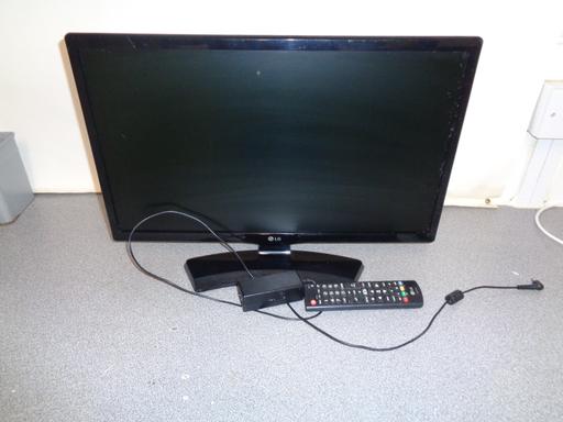 Buy & Sell South East London Crook Log - South East London - Photos for Lg 24 inch tv