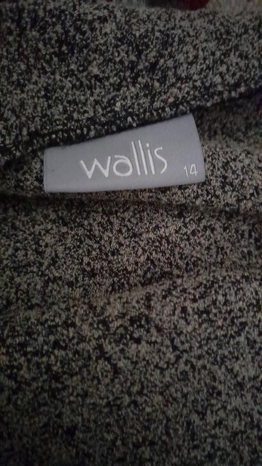 Buy & Sell Birchills Walsall - Photos for Skirt suit
