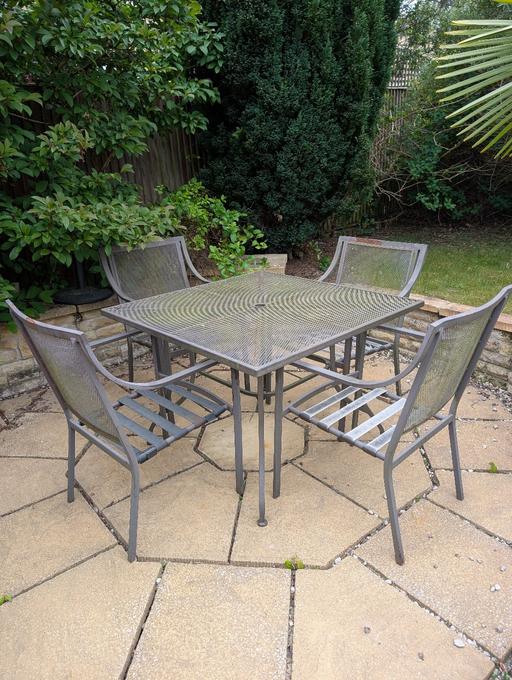 Buy & Sell Nottinghamshire Mansfield - Photos for Outside table and chairs