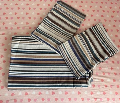 Buy & Sell Surrey Epsom and Ewell - Photos for Double duvet cover with 2 pillowcases