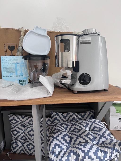 Buy & Sell East London Leyton - E15 - Photos for MEZZAR Coffee Grinder