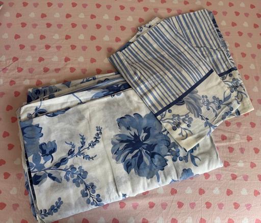 Buy & Sell Surrey Epsom and Ewell - Photos for Double duvet cover with 2 pillowcases