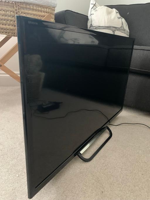 Buy & Sell North London Enfield - Photos for 32 inch Sony TV with adaptor and remote