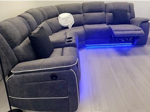 Buy & Sell East London Seven Kings - East London - Photos for Lindo corner and 3+2 seater recliner