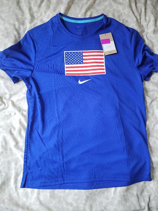 Buy & Sell Lyng Sandwell - Photos for Nike Dri-Fit T-Shirt