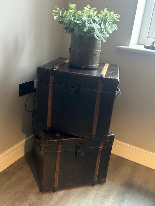 Buy & Sell Kent Maidstone - Photos for Large faux leather trunks